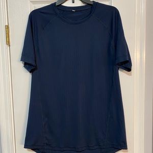Men’s Lululemon Navy Short Sleeve Shirt